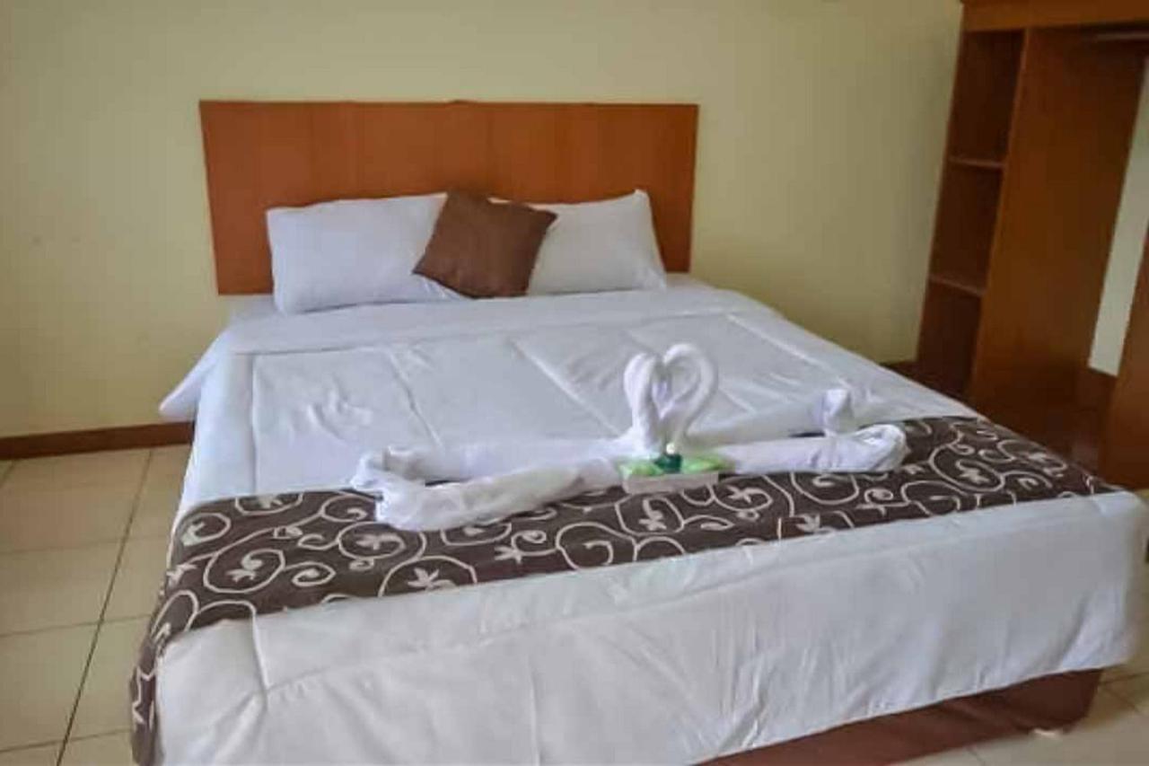 Hotel Puspa Sari Redpartner Ciater Ngoại thất bức ảnh