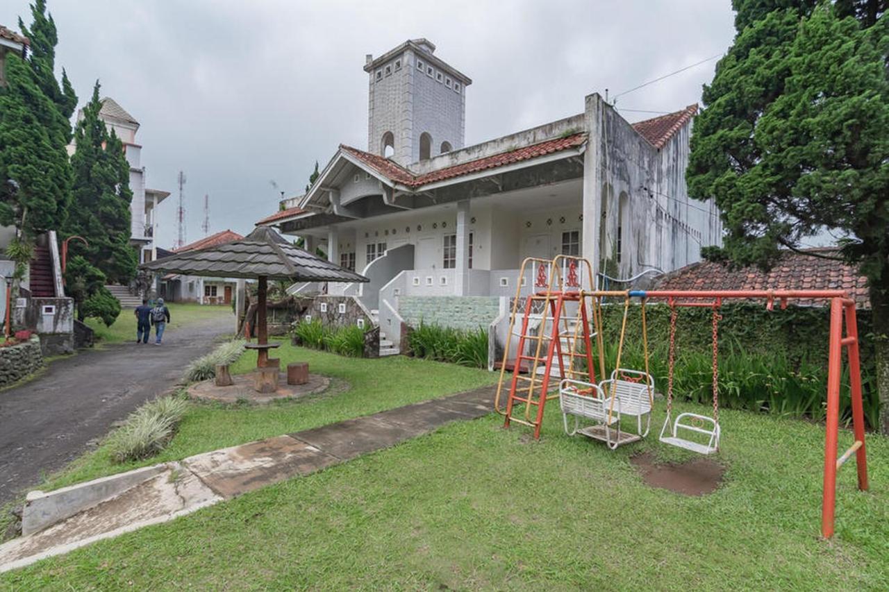 Hotel Puspa Sari Redpartner Ciater Ngoại thất bức ảnh