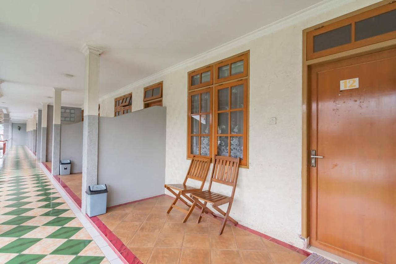 Hotel Puspa Sari Redpartner Ciater Ngoại thất bức ảnh