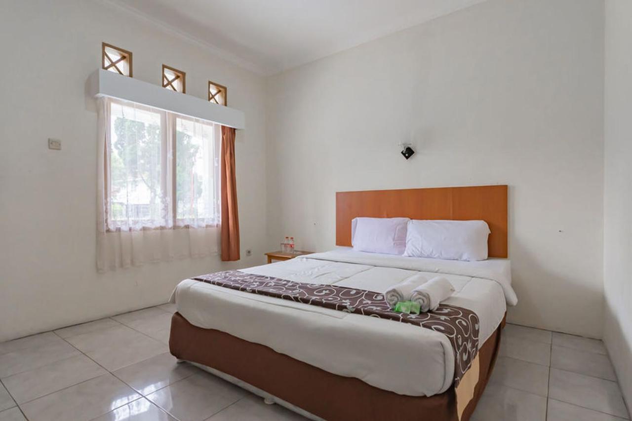 Hotel Puspa Sari Redpartner Ciater Ngoại thất bức ảnh
