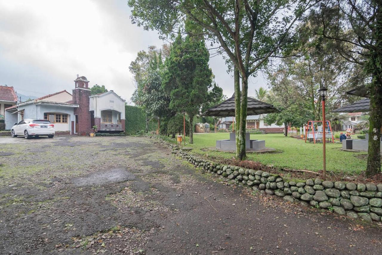 Hotel Puspa Sari Redpartner Ciater Ngoại thất bức ảnh